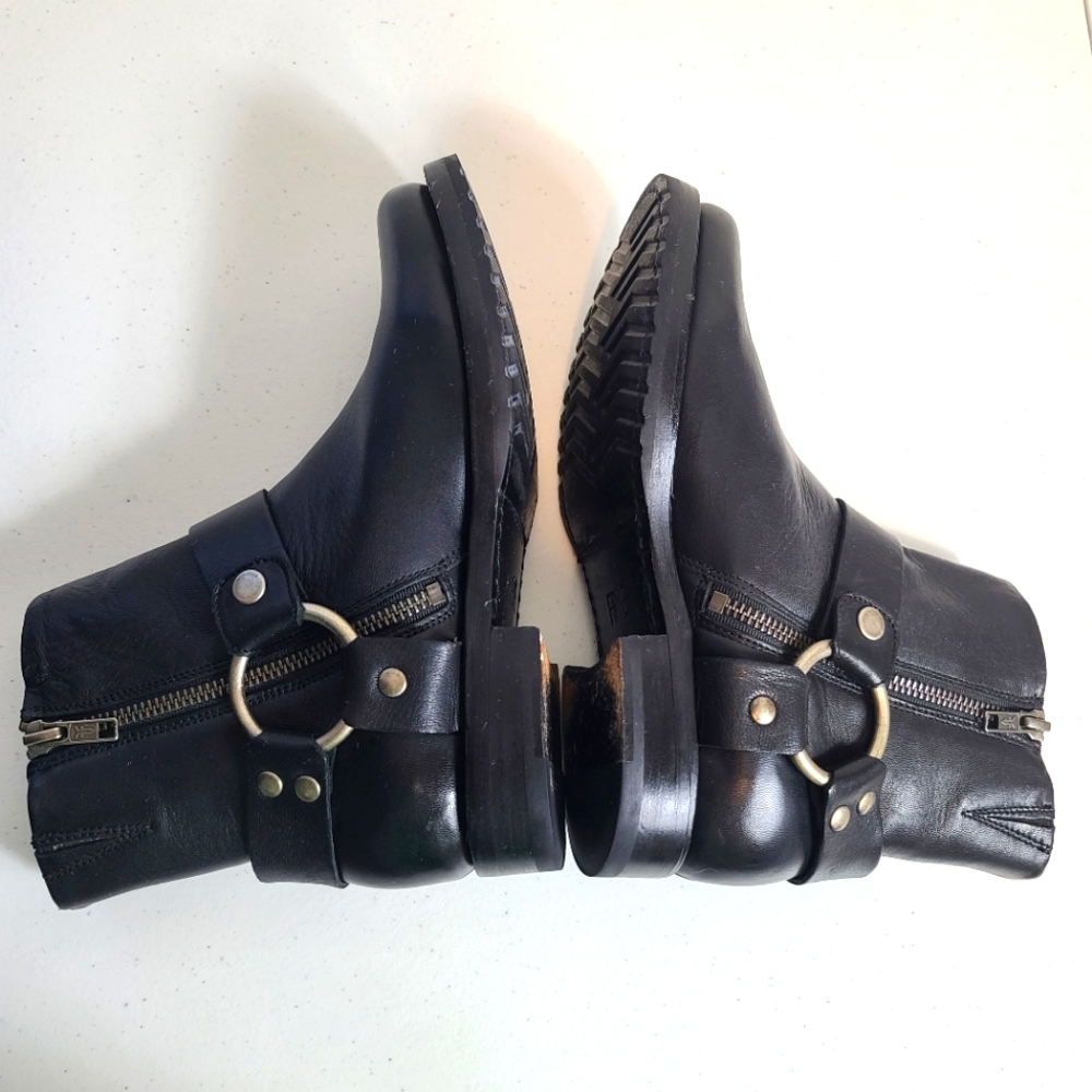 FRYE Veronica Short Harness Moto Western Boots in Black Size 7 - Picture 9 of 15